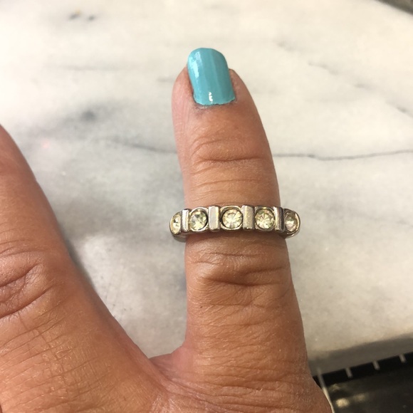 Vintage Crystal Ring-What size do you need?? - Picture 2 of 5